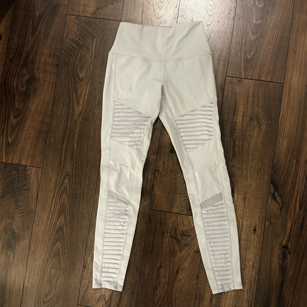 Alo Yoga High Waist Moto Leggings Women Size Small Light Gray Athleisure Ribbed